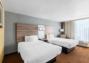 Quality Inn Fort Dodge hotel thumbnail 8