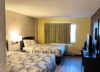 Motel 6 Eau Claire, WI hotel thumbnail 8