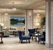 Chateau Victoria Hotel and Suites hotel detail image 4