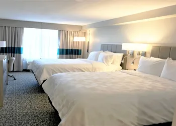Holiday Inn Knoxville N - Merchant Drive by IHG hotel thumbnail 4