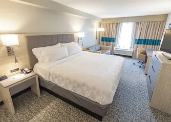 Holiday Inn Knoxville N - Merchant Drive by IHG hotel thumbnail 7