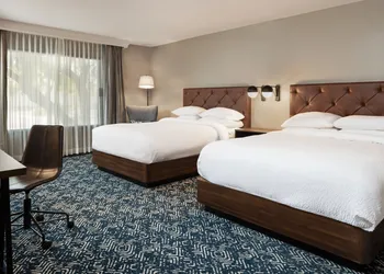 Four Points by Sheraton Bakersfield hotel thumbnail 5