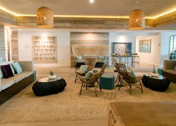 Amara Cay Resort hotel thumbnail 3