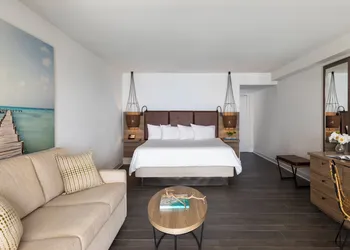 Amara Cay Resort hotel thumbnail 6