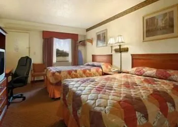 Travelodge by Wyndham Parsippany hotel thumbnail 7