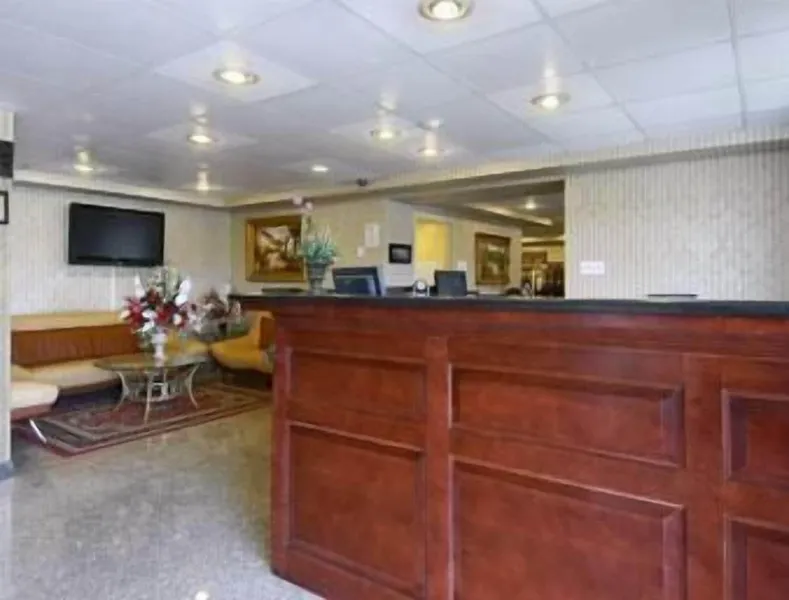 Travelodge by Wyndham Parsippany hotel detail image 2