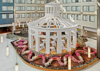 The Armon Stamford Hotel & Conference hotel thumbnail 2