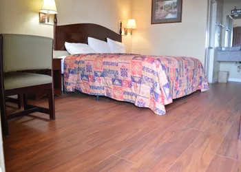 Knights Inn Greenville, TX hotel thumbnail 6