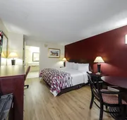 Red Roof Inn Ellenton – Bradenton NE hotel detail image 7