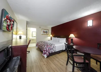 Red Roof Inn Ellenton – Bradenton NE hotel thumbnail 7