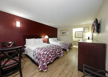 Red Roof Inn Ellenton – Bradenton NE hotel thumbnail 8