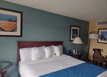 Ville 718 hotel thumbnail 7