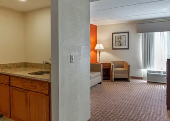 Holiday Inn Express Harrisburg SW - Mechanicsburg by IHG hotel thumbnail 5