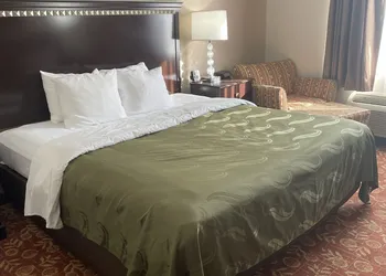 Quality Inn Vineland hotel thumbnail 8
