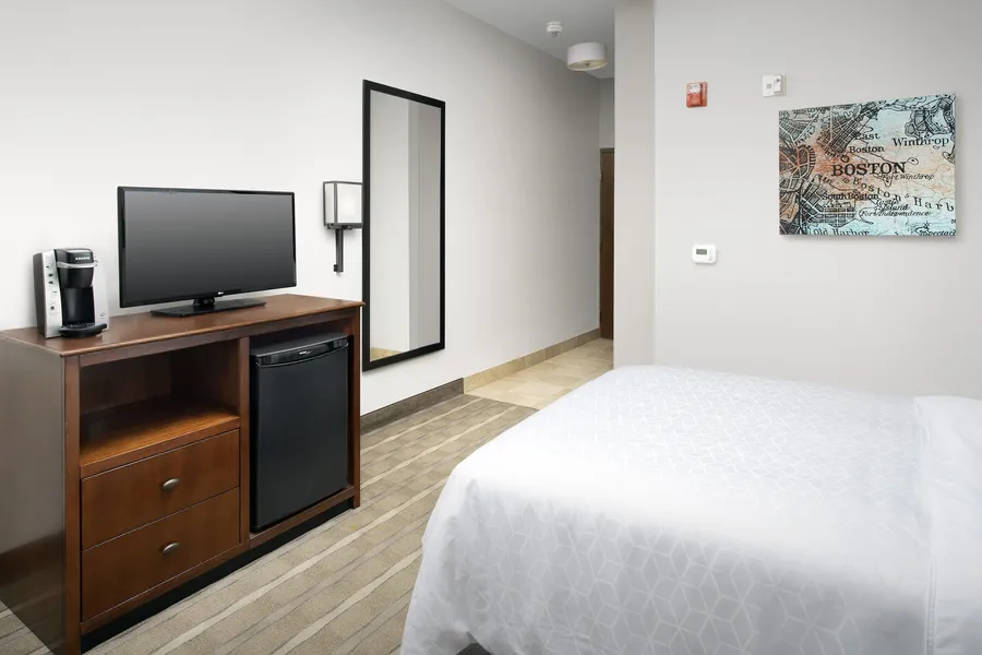 Holiday Inn Express Boston North-Woburn by IHG hotel detail image 2