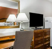 Econo Lodge Inn & Suites Enterprise hotel detail image 5