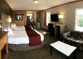 Knights Inn Huntsville, ON hotel thumbnail 5