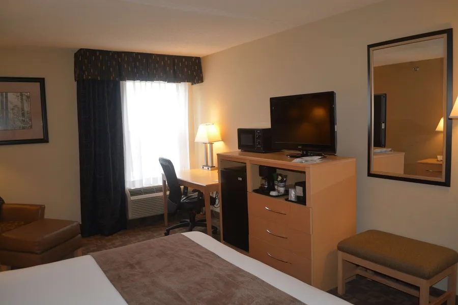 SureStay Plus Hotel by Best Western Roanoke Rapids I-95 hotel detail image 6