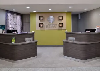 Comfort Inn & Suites Frisco - Plano hotel thumbnail 3