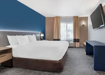 Comfort Inn & Suites Sacramento - University Area hotel thumbnail 7