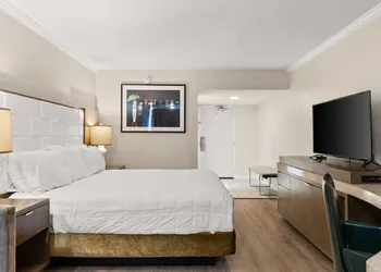 Seahaven Beach Hotel hotel thumbnail 8