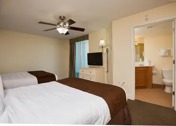 Bahama Sands Luxury Condominiums hotel thumbnail 7