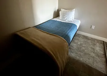 West Coast Motel hotel thumbnail 6