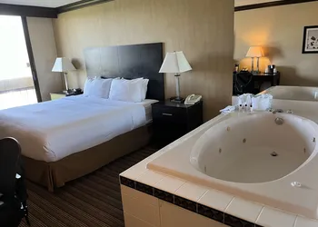 Wyndham Garden Schaumburg Chicago Northwest hotel thumbnail 5