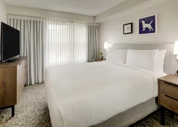 Sonesta ES Suites Anaheim Resort Area hotel thumbnail 7