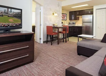 Residence Inn By Marriott Minneapolis Downtown hotel thumbnail 5