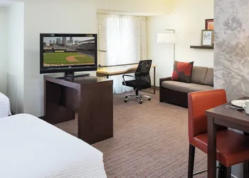 Residence Inn By Marriott Minneapolis Downtown hotel thumbnail 6