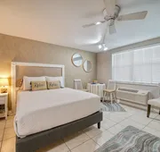 Camelot Beach Suites hotel detail image 3
