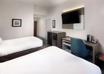 Comfort Inn & Suites Dahlonega University Area hotel thumbnail 7