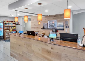 Country Inn & Suites by Radisson Rehoboth Beach - Dewey hotel thumbnail 5