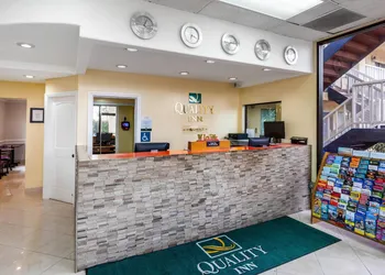 Quality Inn - Torrance Lomita hotel thumbnail 2