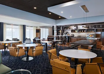 Courtyard by Marriott Dallas Richardson at Spring Valley hotel thumbnail 2