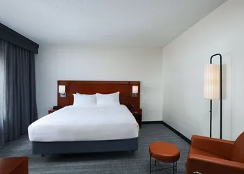Courtyard by Marriott Dallas Richardson at Spring Valley hotel thumbnail 7