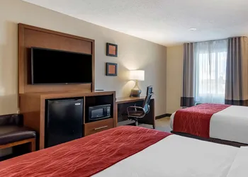 Comfort Inn Glenmont - Albany South hotel thumbnail 5