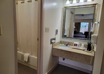 Twin Star Lodge hotel thumbnail 8