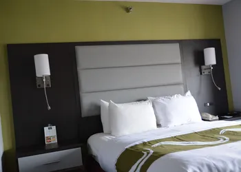 Quality Inn Grove City - Columbus South hotel thumbnail 7
