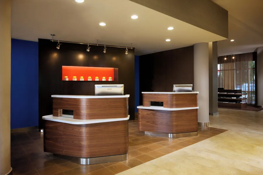 Courtyard by Marriott Miami Dadeland hotel detail image 2