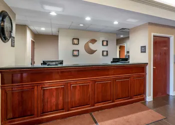 Comfort Inn & Suites Lawrenceburg hotel thumbnail 3