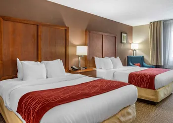 Comfort Inn & Suites Lawrenceburg hotel thumbnail 7