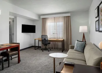 Residence Inn by Marriott San Antonio Six Flags at The Rim hotel thumbnail 6