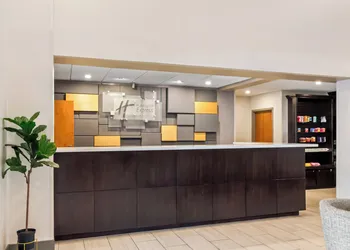 Holiday Inn Express & Suites Jacksonville SE- Med Ctr Area by IHG hotel thumbnail 2