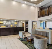 Holiday Inn Express & Suites Jacksonville SE- Med Ctr Area by IHG hotel detail image 3