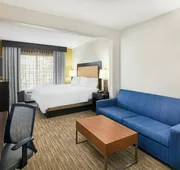 Holiday Inn Express & Suites Jacksonville SE- Med Ctr Area by IHG hotel detail image 5