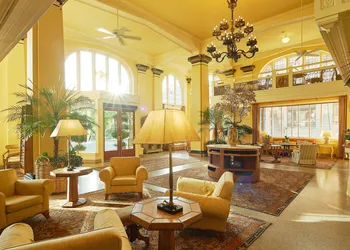 Ashland Springs Hotel hotel thumbnail 4