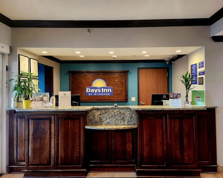 Days Inn by Wyndham Baton Rouge/I-10 hotel detail image 2