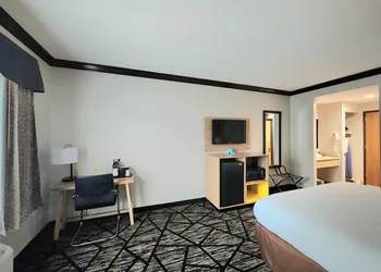 Days Inn by Wyndham Baton Rouge/I-10 hotel thumbnail 7